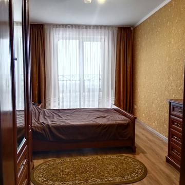 Пасічна вул., 41