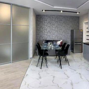 Маєра Балабана вул., 12