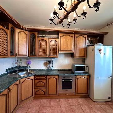 Леся Курбаса просп., 7-А