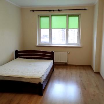 Андрія Аболмасова вул. (Панельна), 7