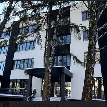 Кавказька вул., 9