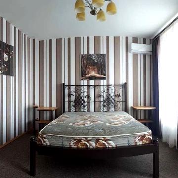 Миколи Бажана просп., 1-А