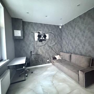 Метрологічна вул., 54-Б