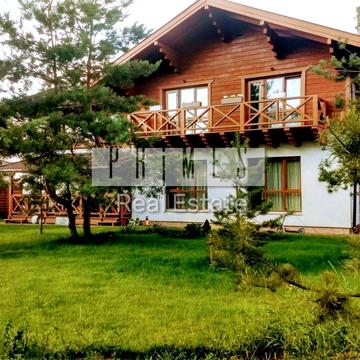 Михайлівська вул.