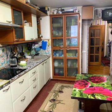 Левка Лукяненка вул. (Маршала Тимошенка), 2/4