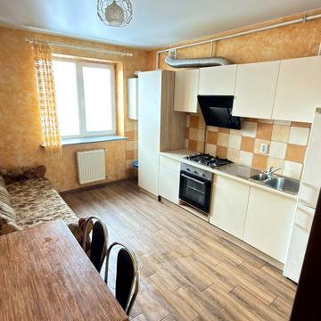 Винна Гора вул., 5