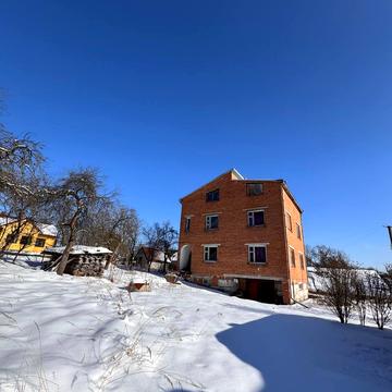 Сухомлинського