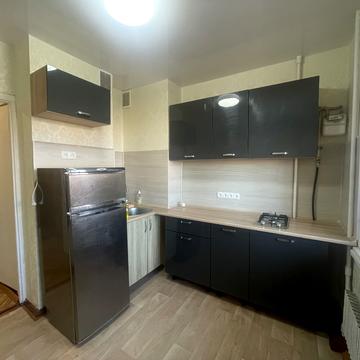 Академіка Корольова вул., 74б