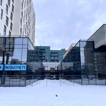 Любінська вул., (Будинок 4)