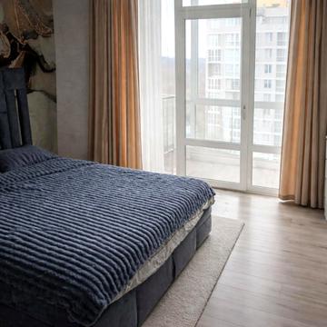 Івана Величковського вул., 70а