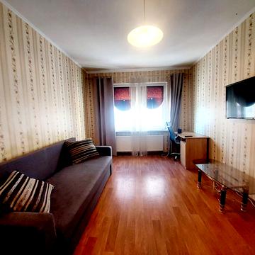 Єлизавети Чавдар вул., 13