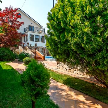 Художника Федорова вул.