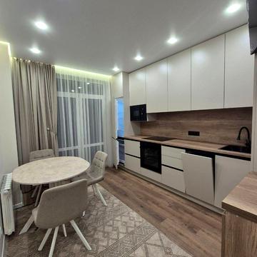 Івана Фогарашія вул., 17