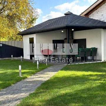 Світла вул.