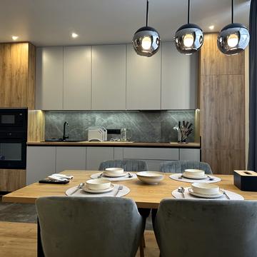 Олександра Олеся вул., 9