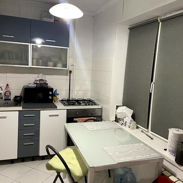 Гната Юри вул., 1