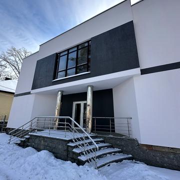 Василя Стуса вул. (Пушкінська), 37а