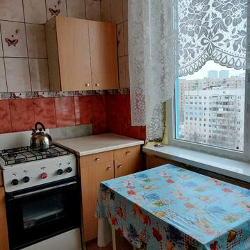 Нескорених вул., 4