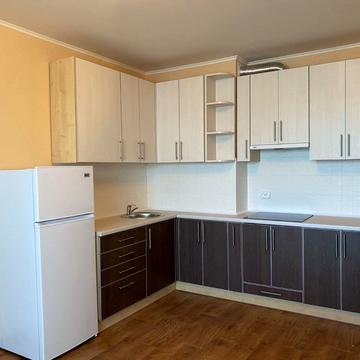 Балтійський пров., 5