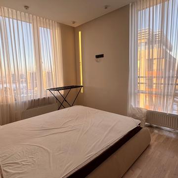 Дніпровська набережна вул., 20-Б