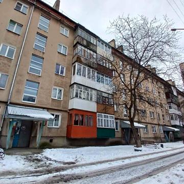 Берегова вул., 34