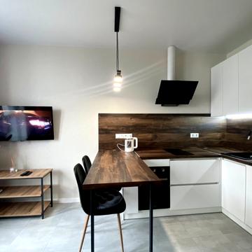 Ревуцького вул., 40-Б