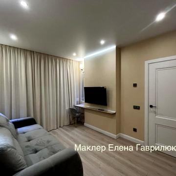 Академіка Заболотного вул., 63