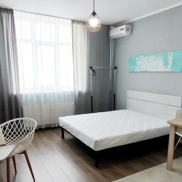 Петра Калнишевського вул. (Михайла Майорова), 6