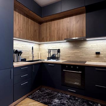 Підлісна вул., 6