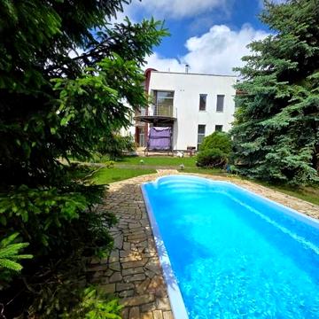 Травневий пров.