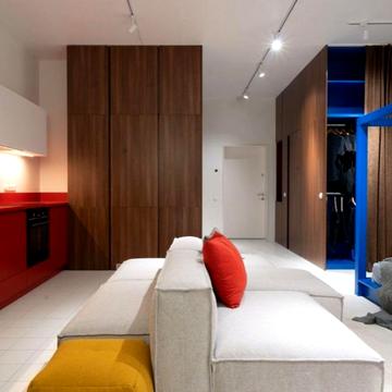 Саперне Поле вул., 12