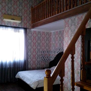 Рилєєва вул., (Будинок)