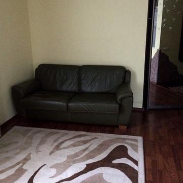 Інститутська вул., 22