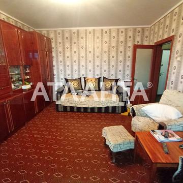 Князя Володимира Великого просп., 114/1