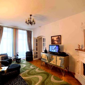 Друкарська вул., 3