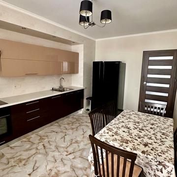 Самійла Кішки вул. (Маршала Конєва), 10/1