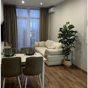 Геранієва вул., 8