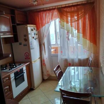 Івана Франка вул., 2