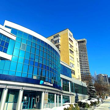 Євгена Коновальця вул. (Щорса), 15 к1