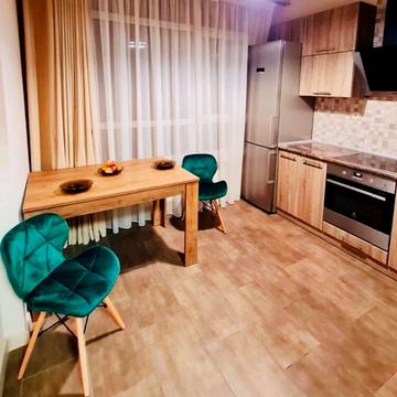 Ракетна вул., 24-Б