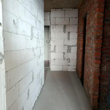 Незалежності просп., (Будинок 1)