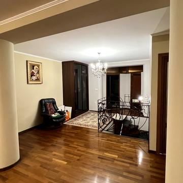 Андрія Мельника вул., 9А