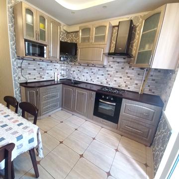 Ніжинська вул., 7