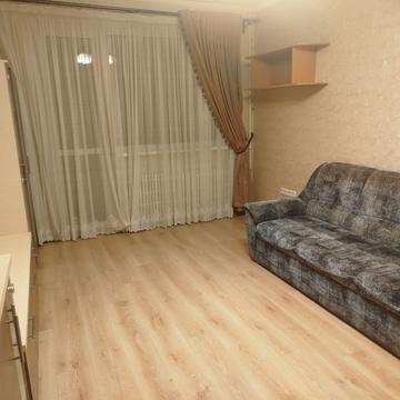 Валентинівська вул. (Блюхера), 40