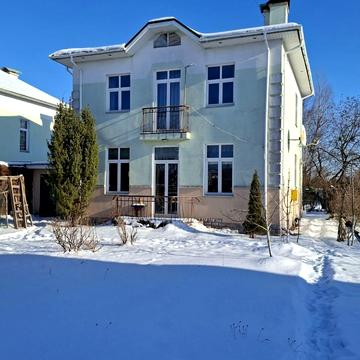 Різдвяна, 44