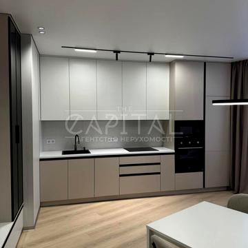 Віктора Некрасова вул. (Північно-Сирецька), 8