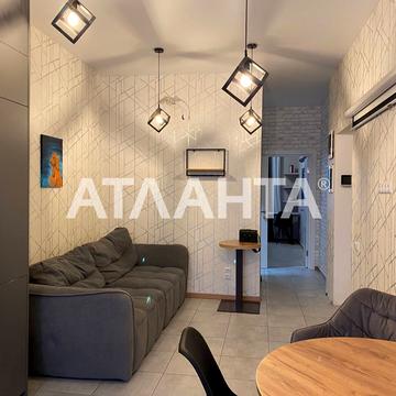 Травневий пров., 4