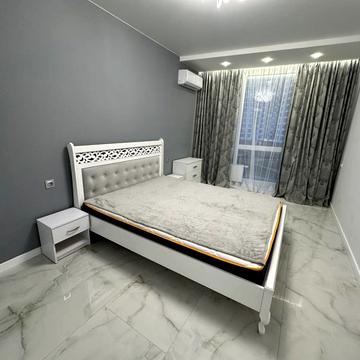 Зарічна вул., 2 к1