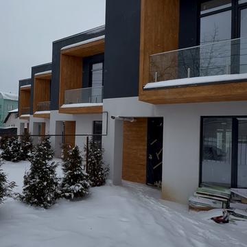 Славетна вул., 7а