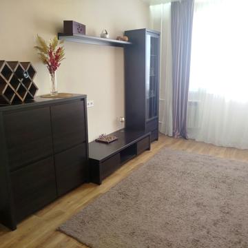 Нескорених вул., 29